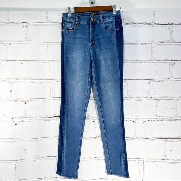 BLACK LABEL C’EST TOI HIGH WAIST JEANS - Picture 2 of 10